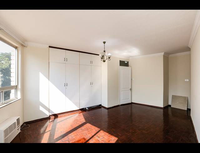 2 BEDROOM SECTIONAL TITLE FOR SALE IN ESSENWOOD